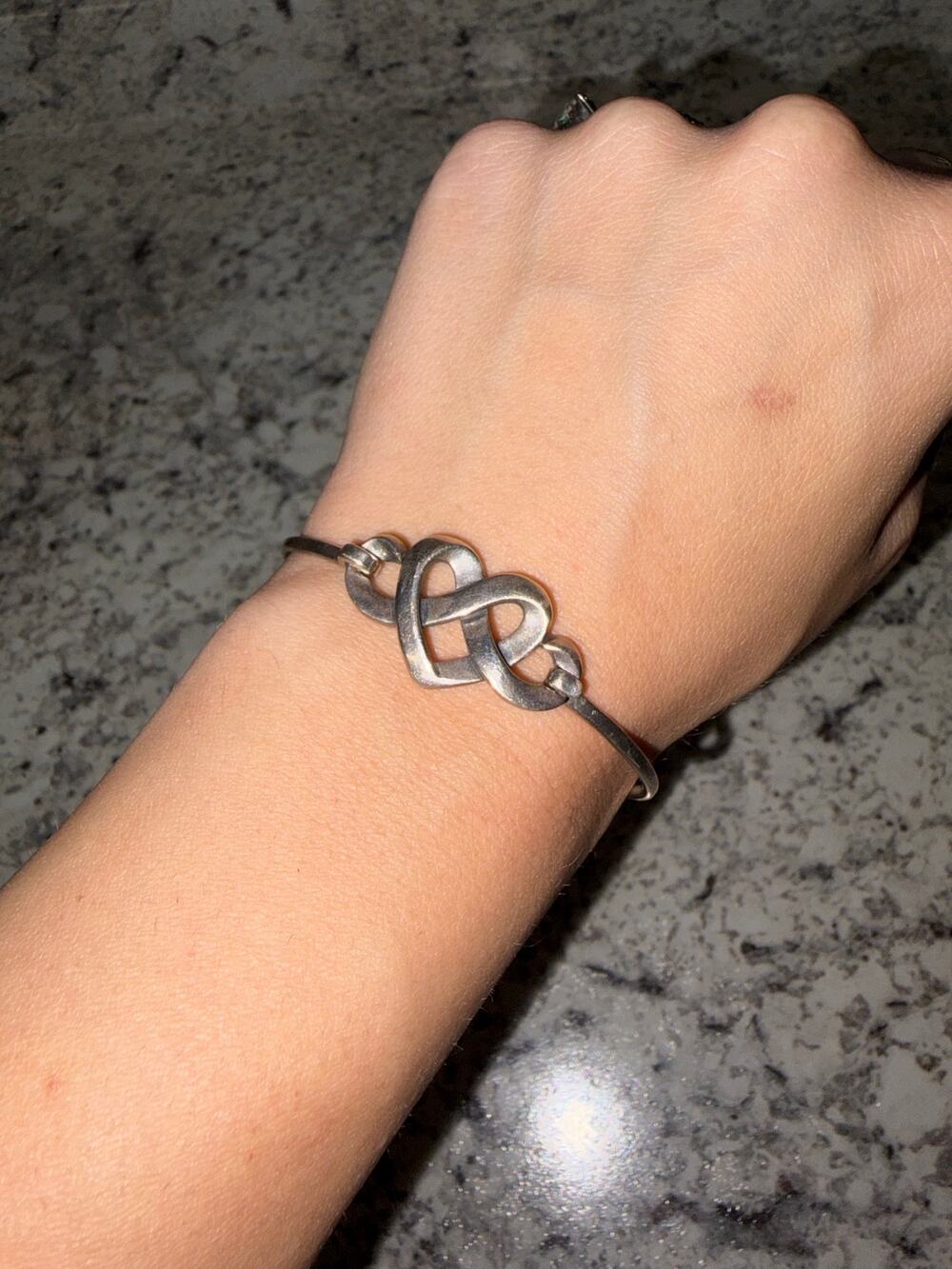 James Avery Retired 925 Sterling Silver Twisted Heart Bangle Bracelet Lot